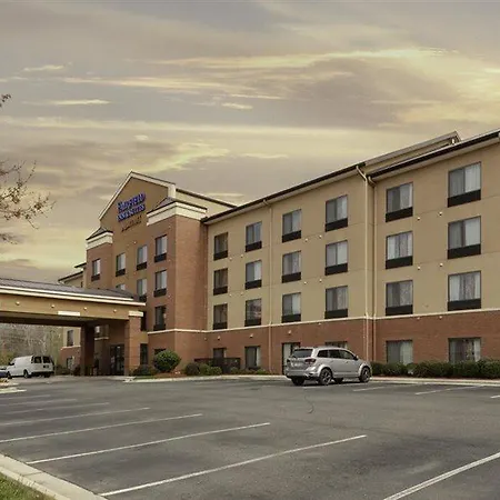Fairfield & By Marriott Matthews 3* Charlotte