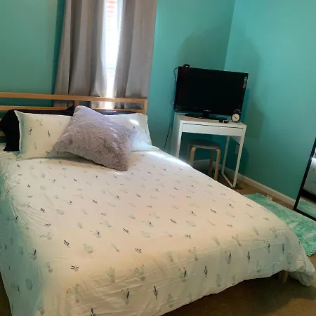 Prickle Your Fancy Private In Homestay *