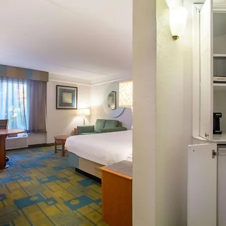 La Quinta By Wyndham Airport South Charlotte