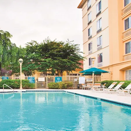 La Quinta By Wyndham Airport South 3*