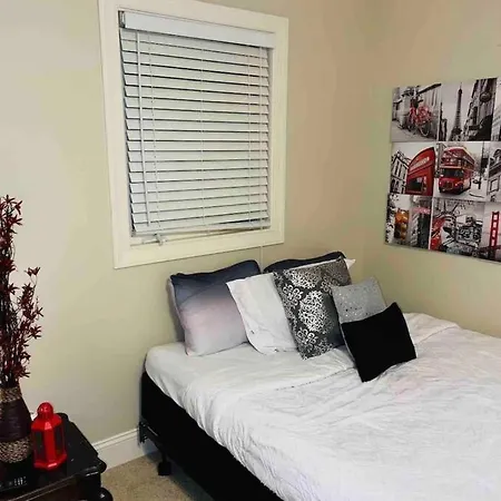 King Bed • Gameroom• Hometheater