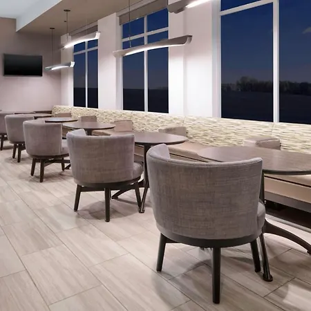 Hotel Springhill By Marriott Airport Pointe