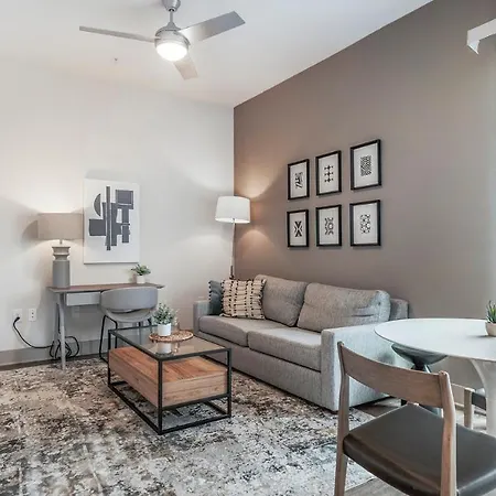 Apartment Modern In Prime Location Id3672 *