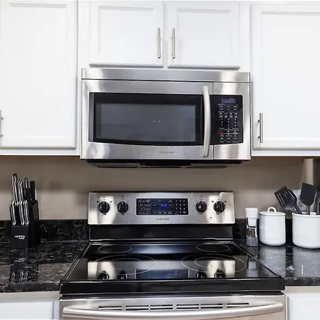 Ballantyne Charming Town Apartment Charlotte
