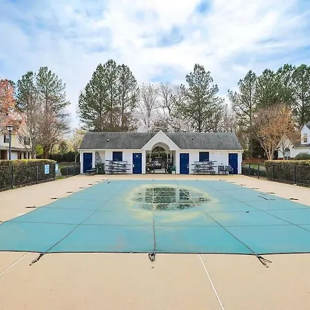Apartment Ballantyne Charming Town
