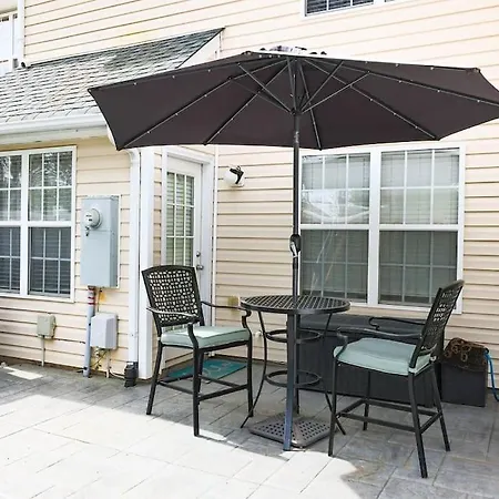 Ballantyne Charming Town Apartment Charlotte