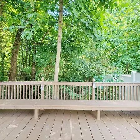 15 Mins To Uptown, 4 Bedroom + 2.5ba, Family Friendly! * Charlotte