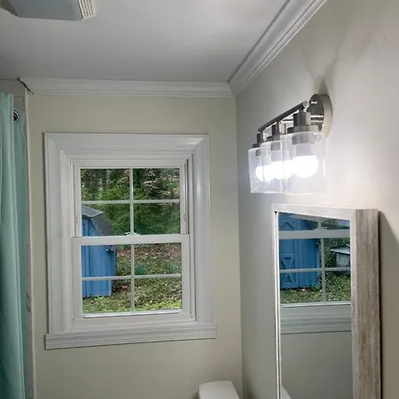 Villa Cozy 3 Bedroom Near Uptown *