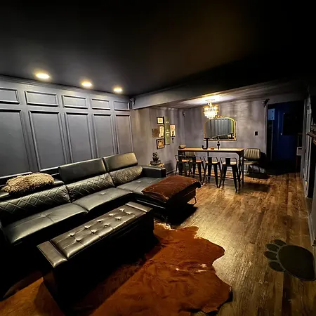 Holiday home Luxurious Getaway At Js Place *