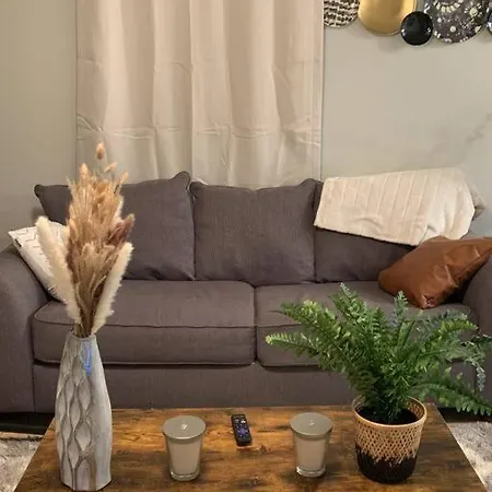 Be Our Guest Boho 2.0 Apartment Charlotte