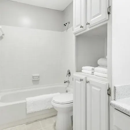 Apartment Landing - Modern With Amazing Amenities Charlotte