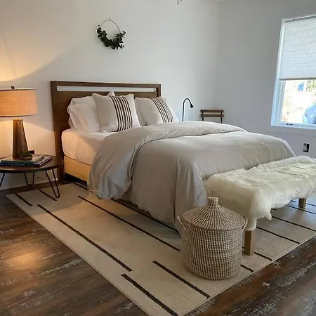Linda Annex - A Cozy Spot 15 Mins From Noda/uptown