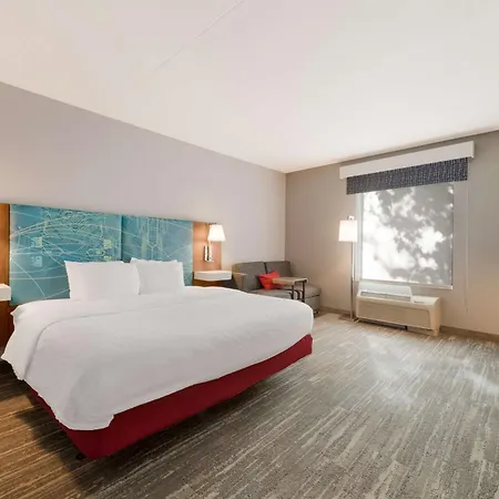 Hampton & Charlotte-airport Hotel Charlotte