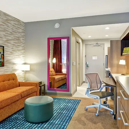 Home2 By Hilton Piper Glen