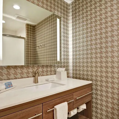 Home2 By Hilton Piper Glen 3*