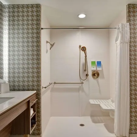 Home2 By Hilton Piper Glen Hotel 3*