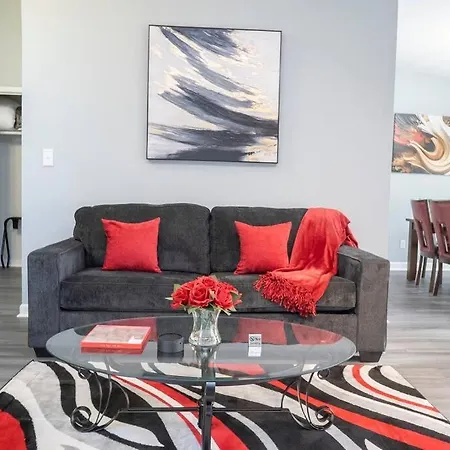 Cozy Home, 10 Minutes From Downtown Villa Charlotte