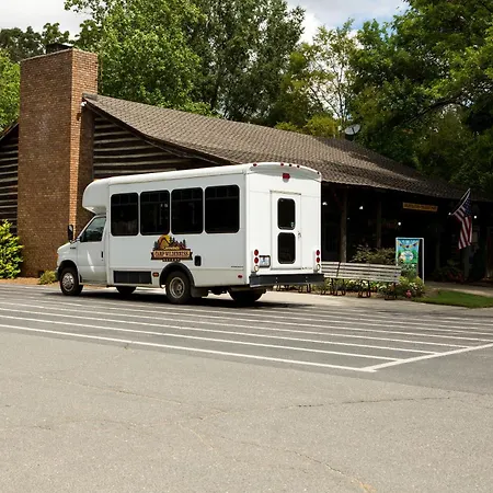 Carowinds Camp Wilderness Hotel Charlotte
