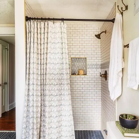 Holiday home Prime Spot! Perfect For Families! Backyard Bliss