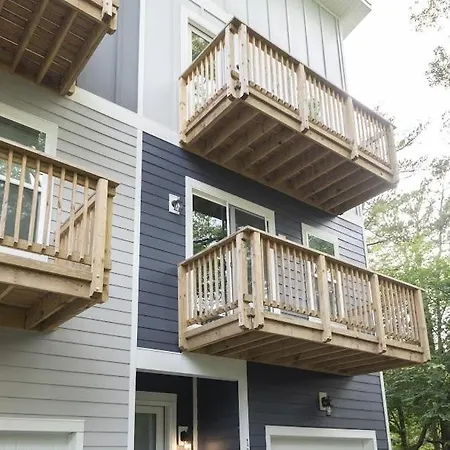 The Sage Brand New 3 Bedroom Town *