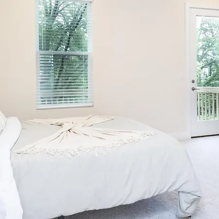 The Sage Brand New 3 Bedroom Town Charlotte