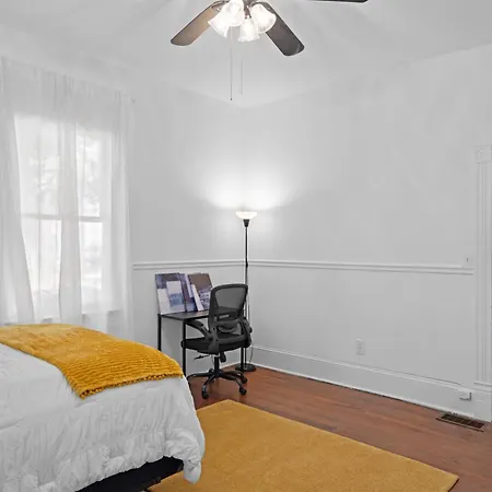 Historic Charm 3br1ba Beside Optimist Park *