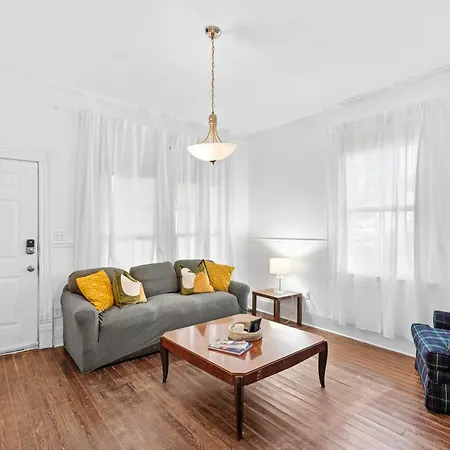 Apartment Historic Charm 3br1ba Beside Optimist Park *