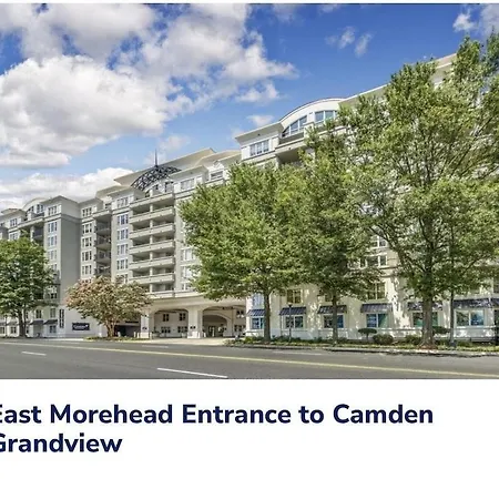 Spacious 2 Bedroom 2 Bathroom With Balcony In Uptown Charlotte! Views & Free Parking! Apartment Charlotte