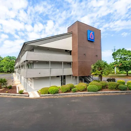 Hotel 6-charlotte, Nc - Coliseum