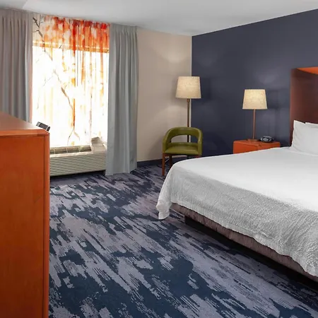 Fairfield & By Marriott Matthews Hotel Charlotte