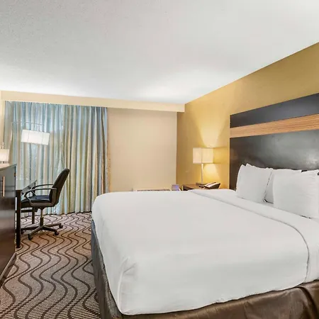 Hotel Red Lion 3*