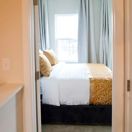 Go Luxury Apartment *
