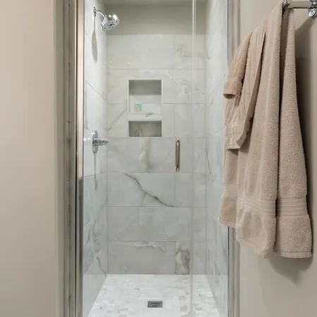 Holiday home Ultimate Downtown Oasis, 10 Guests *