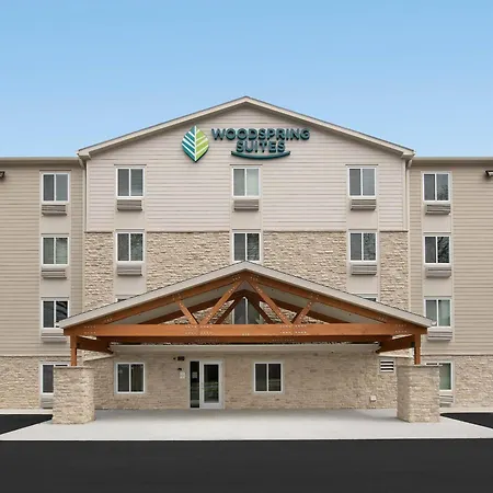 Hotel Woodspring Airport 3*