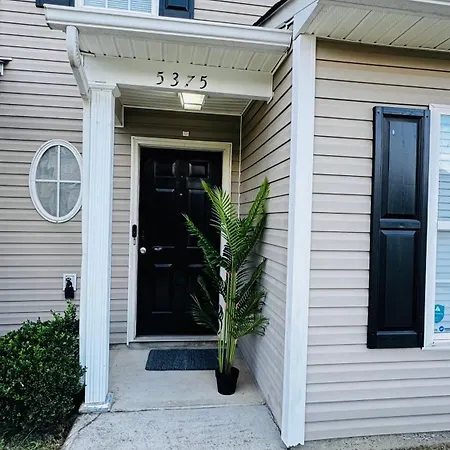 Vacay Escape, Private In With Shared Common Spaces Homestay Charlotte