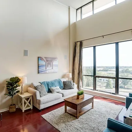 Luxury Uptown Penthouse Charlotte