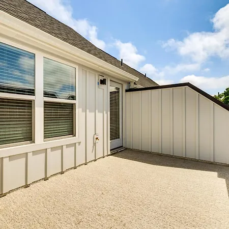 2 Mi To Dtwn Charlotte: Unit W/ Rooftop Deck! *