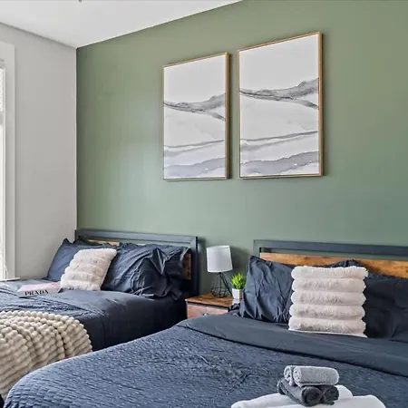 Luxe King 3br In Waverly * Charlotte