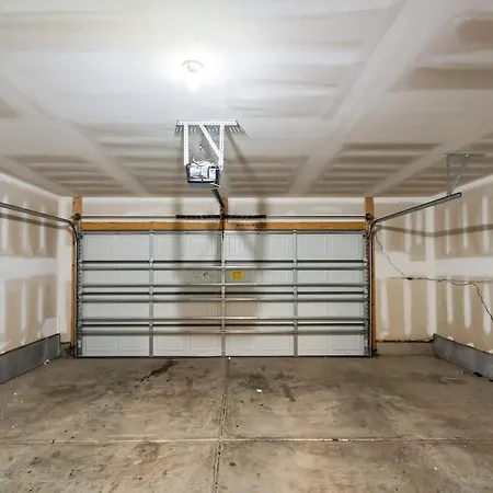 Luxe 3br Townhouse In Uptown Charlotte