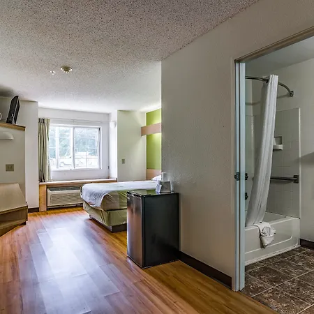 6-charlotte, Nc - 4* Charlotte