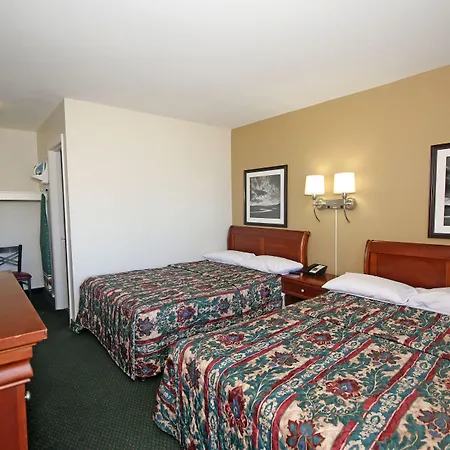 Royal And Airport Motel Charlotte