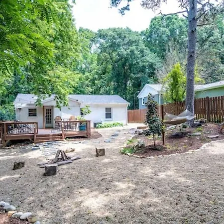 3br - South End - Oasis -firepit Charlotte
