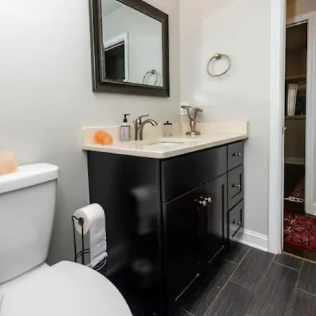 3br - South End - Oasis -firepit