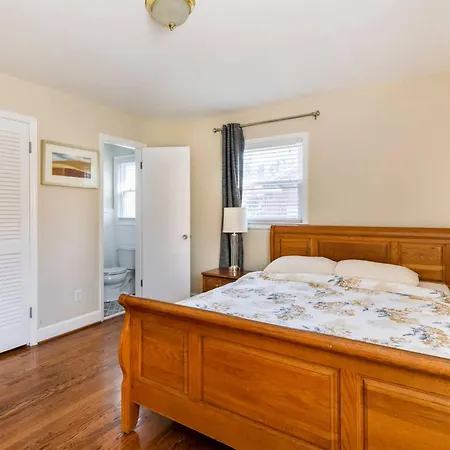 Queen Starmount Holiday home *