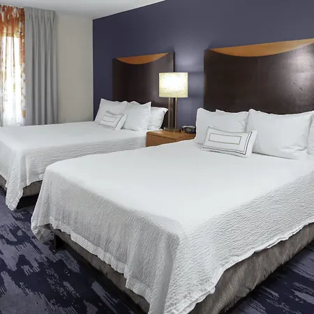 Hotel Fairfield & By Marriott Matthews