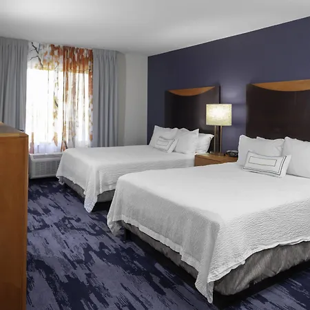 Hotel Fairfield & By Marriott Matthews 3*