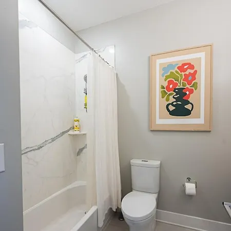 Apartment Uptown Penthouse *