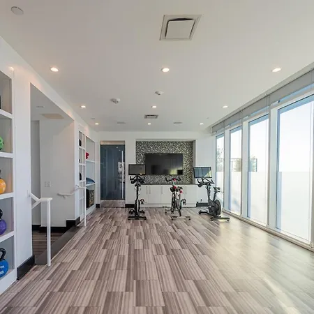 Uptown Penthouse * Charlotte