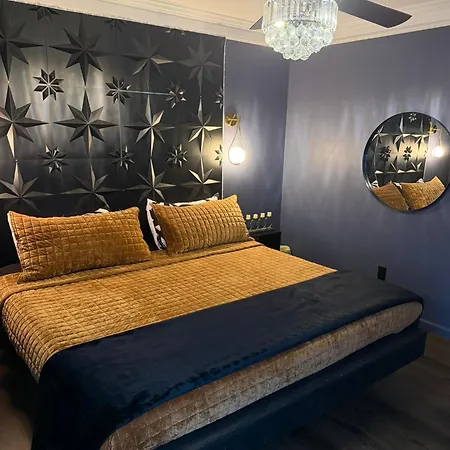 Luxurious Getaway At Js Place * Charlotte