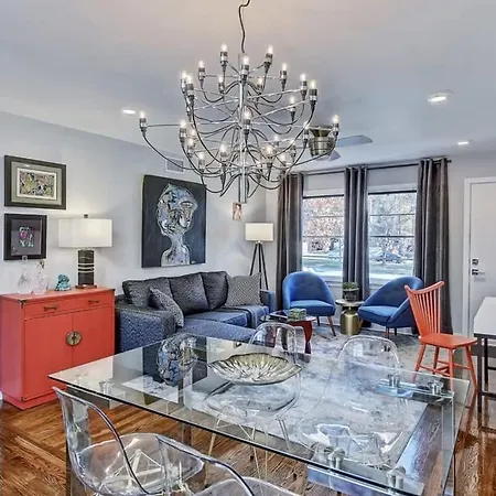 Myers Park Gem Great Location *